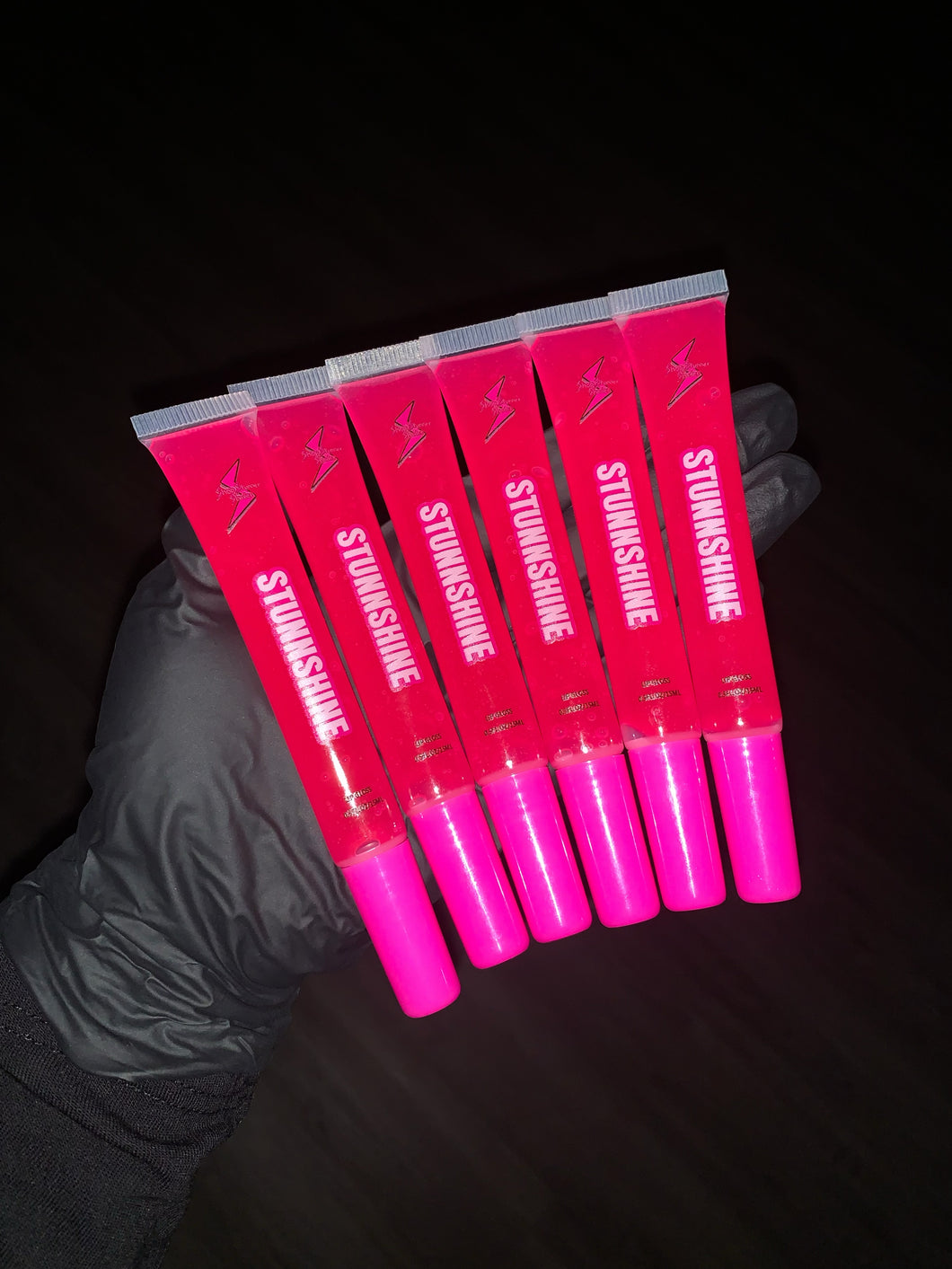 STUNN SHINE: Fuchsia Lipgloss